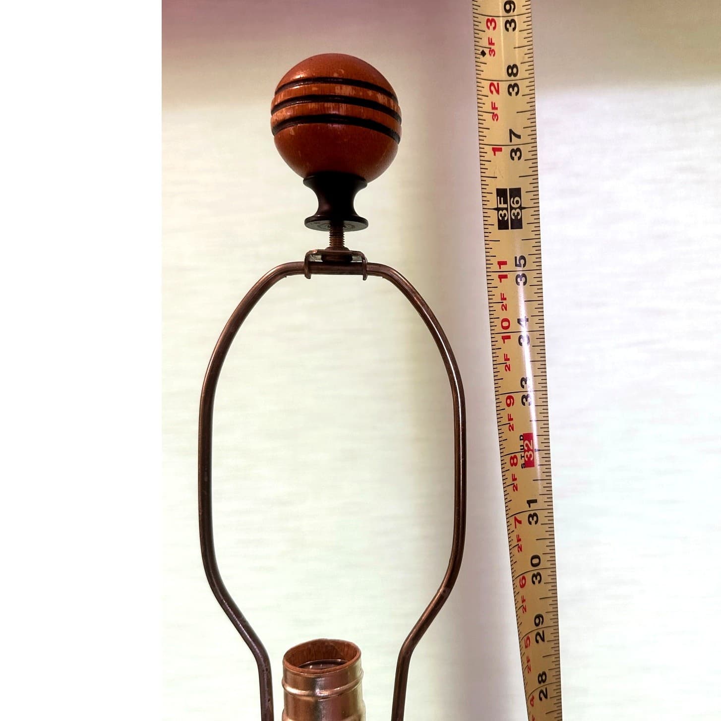 Rare Rustic One-of-a-Kind 38" Carved Wooden Standing Bear Lamp Intricate Details - Thumbnail 15