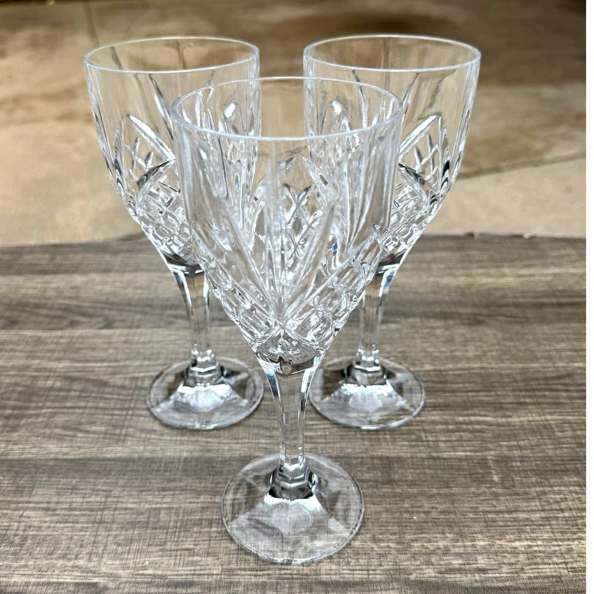 Shannon Godinger Vintage Dublin Crystal Wine Goblets 8" Cut Glasses-Set of 3 - Thumbnail 6