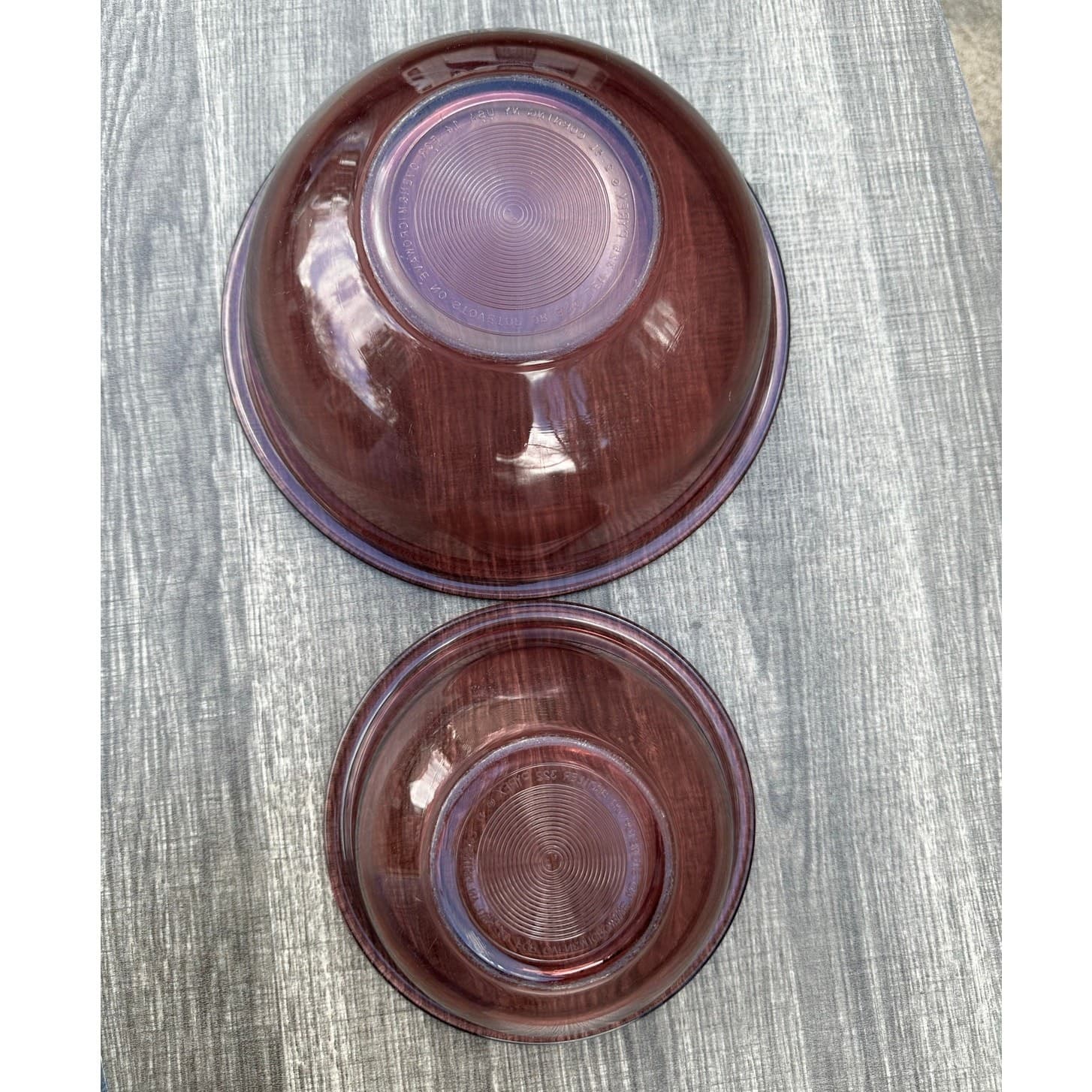 Pyrex Cranberry Bowls # 322 and # 325 Nesting Retro Mixing Bowls-Set of 2 - Thumbnail 3