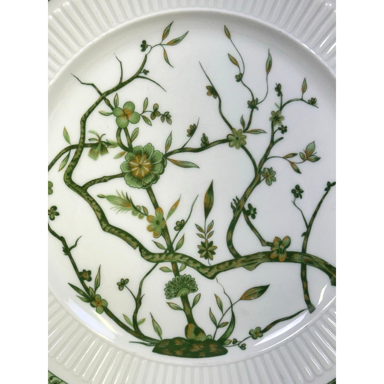 Raynaud Ceralene Limoges Retired 1990 'Fleur De Jade Green' 10.75" Dinner Plate - Thumbnail 2