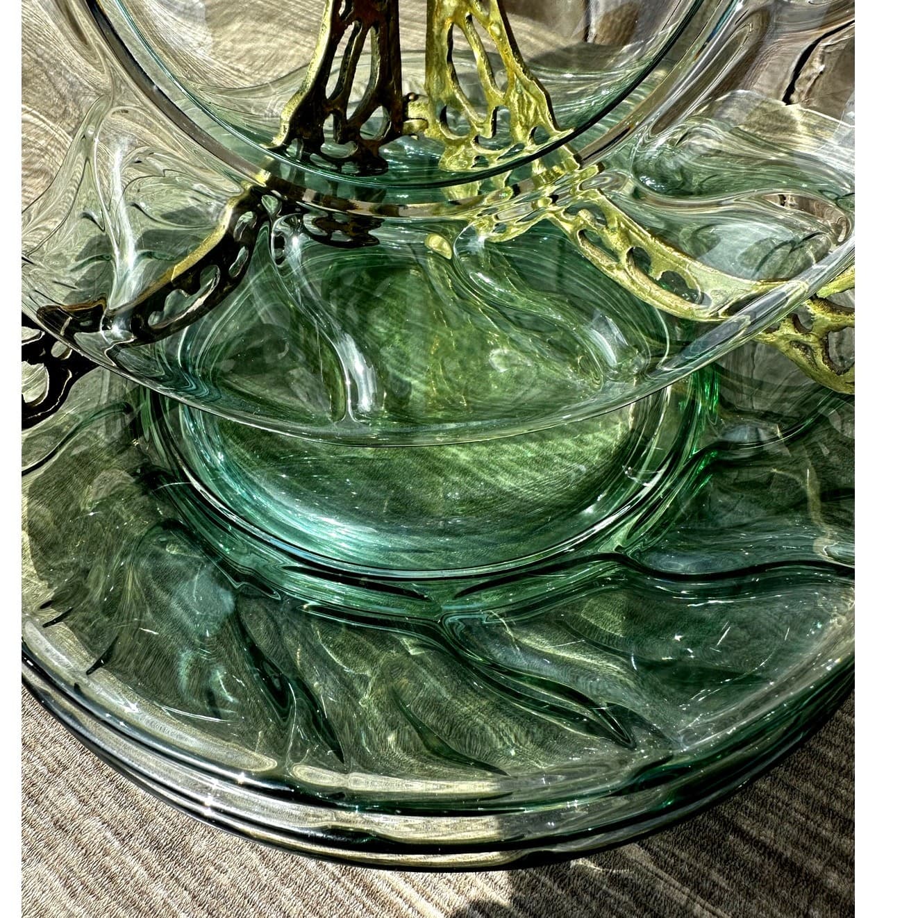 Fostoria Retired 1958-1982 'Jamestown Green' 8.25" Luncheon Plates-Set of 4 - Thumbnail 4