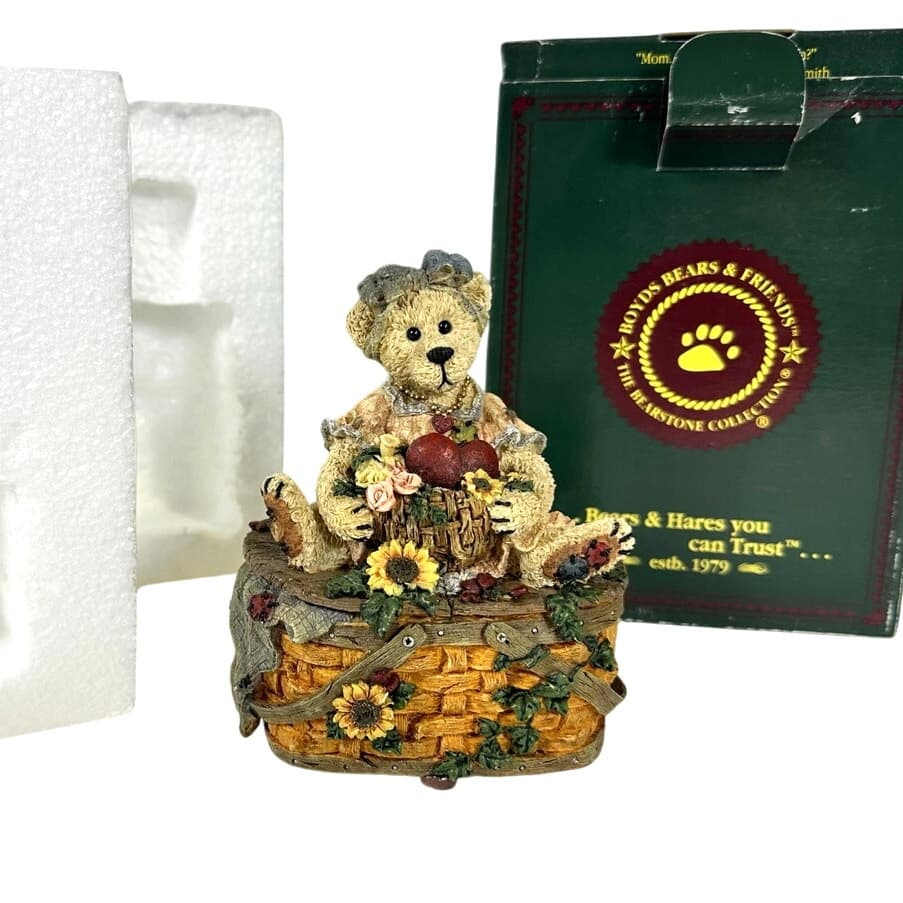 Boyds Bears Bearstone "Justina the Message Bearer" SF Music Box 2769SF 2E2369 - Thumbnail 6