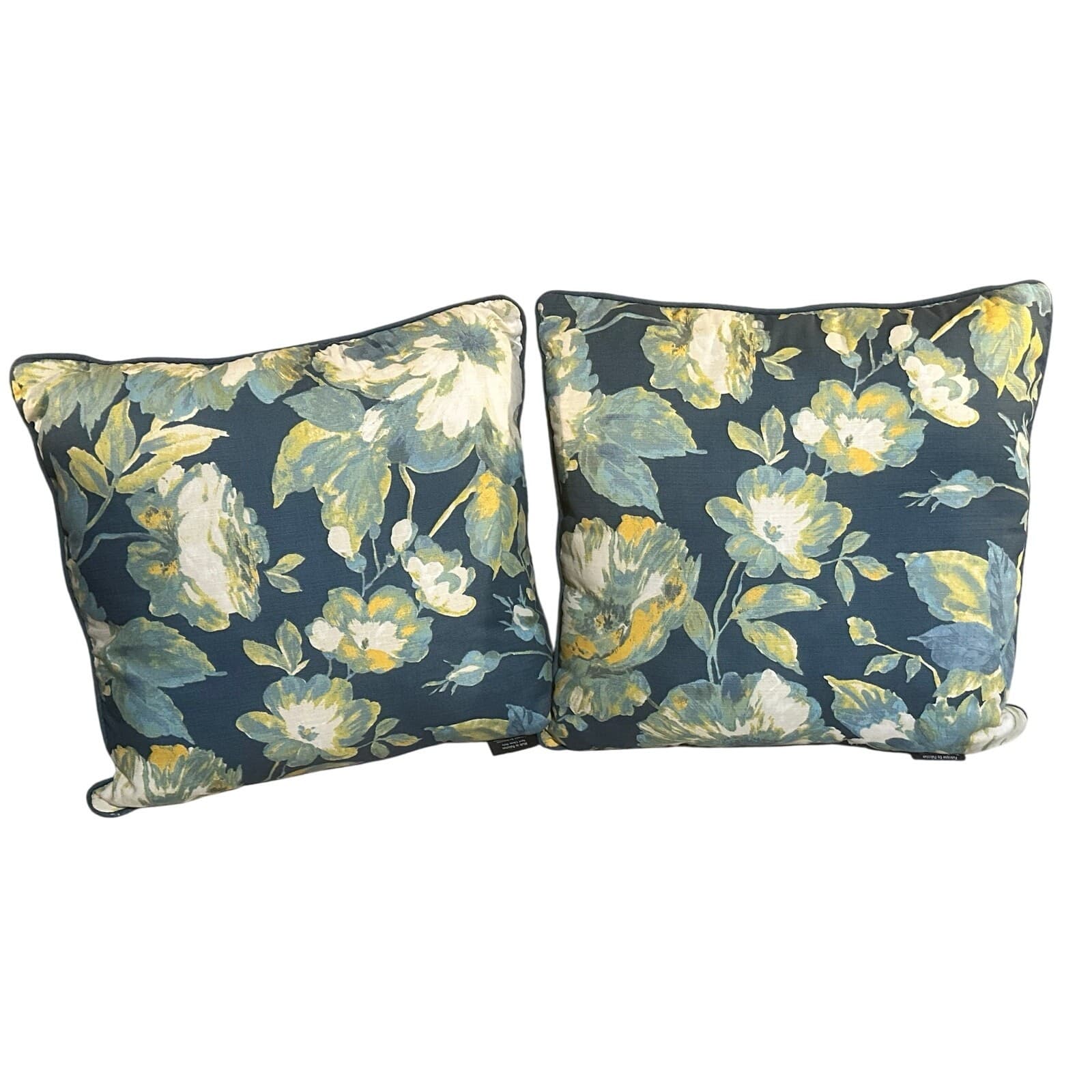 'Envogue' Pakistan Blue White Floral 20" Square Throw/Accent Pillows-Set of 2 - Thumbnail 4