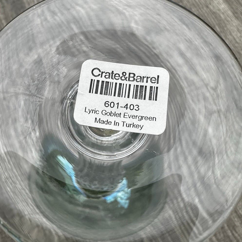 Crate & Barrel Retired 'Lyric' Light Green Ribbed Stem Water/Wine Goblets-Set 2 - Thumbnail 7