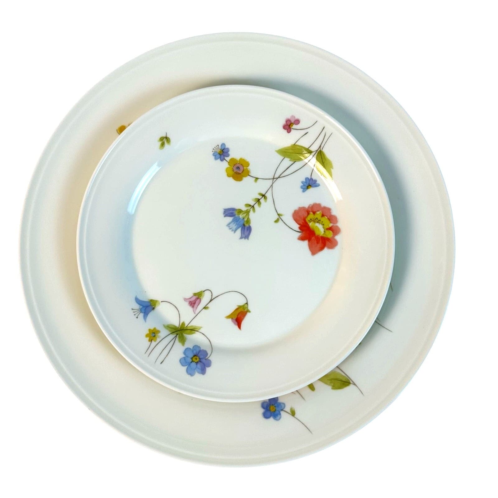 Mikasa Bone China Japan 1974-1996 Retired 'Just Flowers' 4-Piece Place Setting - Thumbnail 8