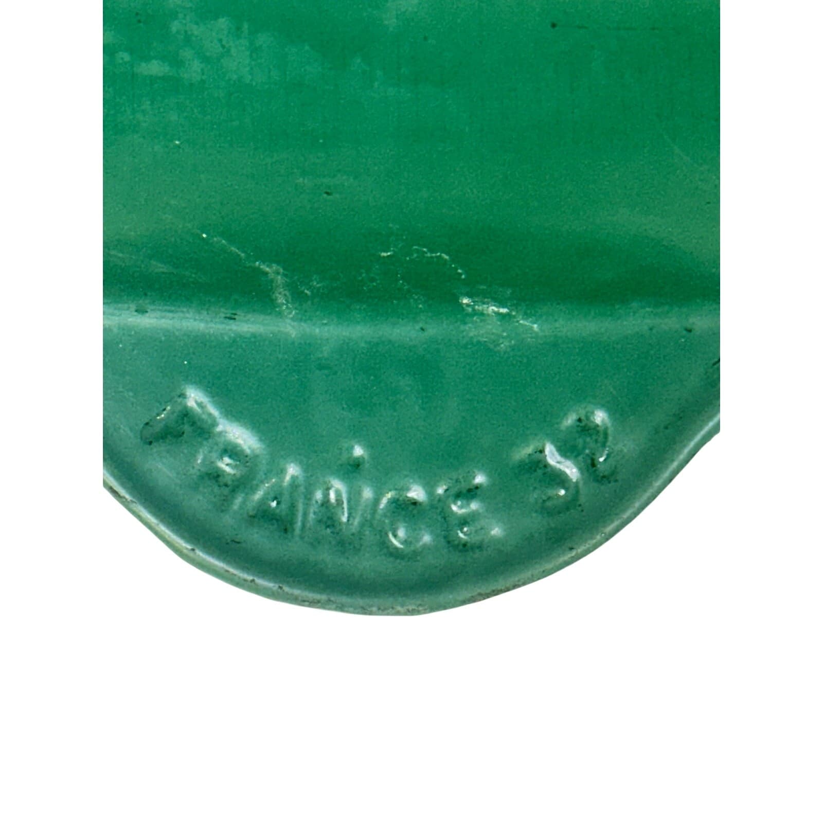 Le Creuset France #32 Oval Emerald Green 9”x12.5" Cast Iron Grill Pan/Skillet - Thumbnail 7