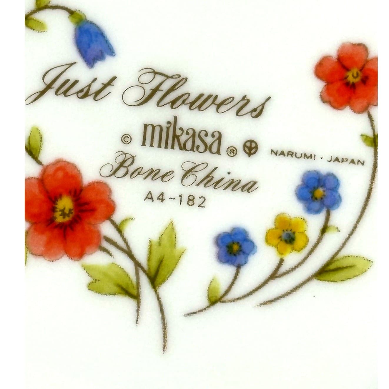 Mikasa Bone China Japan 1974-1996 Retired 'Just Flowers' 4 7/8" Fruit Bowl - Thumbnail 7