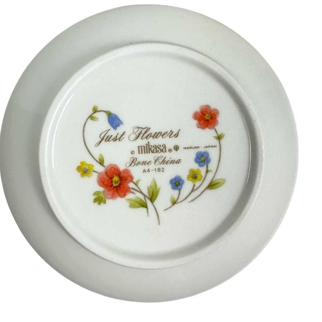 Mikasa Bone China Japan 1974-1996 Retired 'Just Flowers' Creamer/Sugar Bowl Set - Thumbnail 9