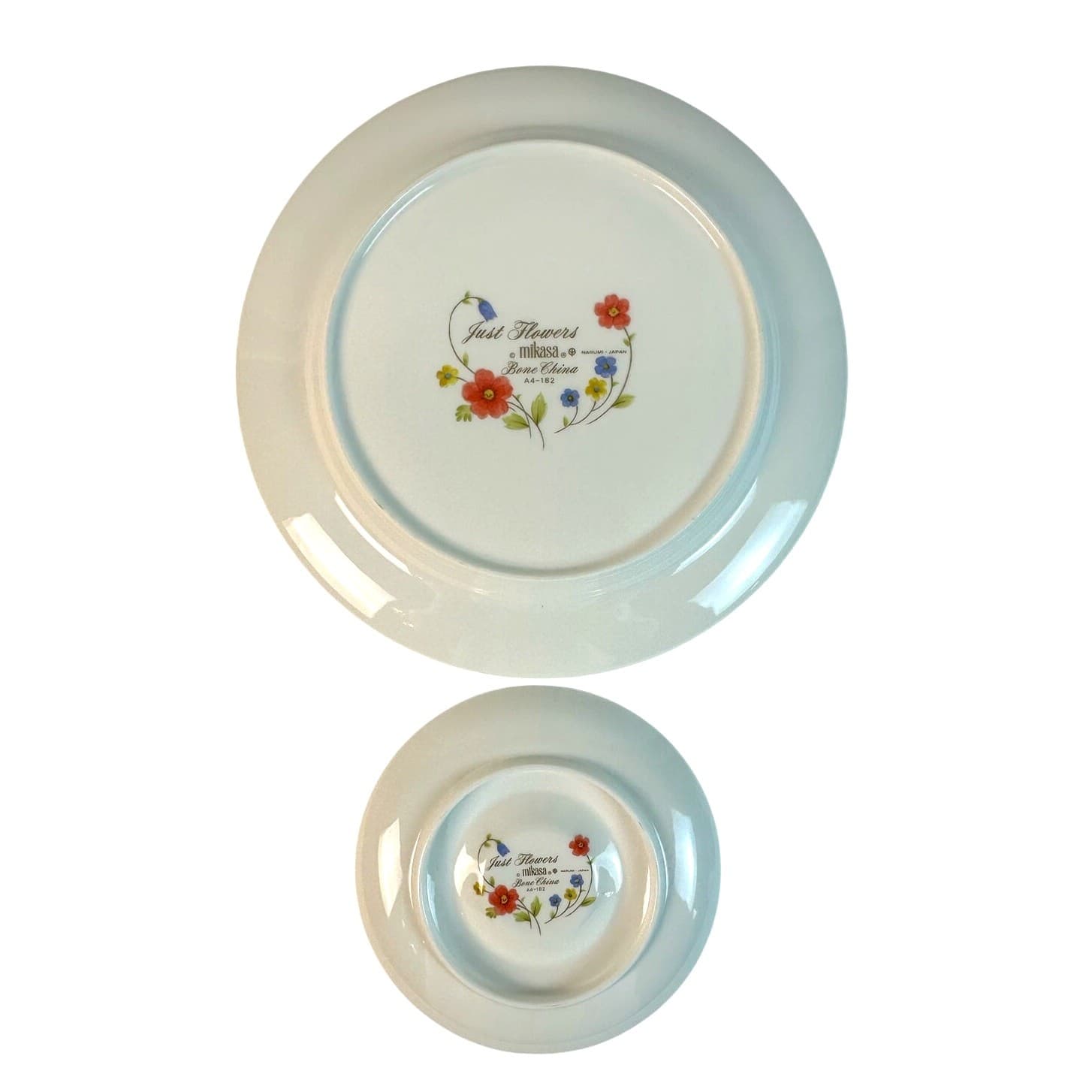 Mikasa Bone China Japan 1974-1996 Retired 'Just Flowers' Dinner Plate & Saucer - Thumbnail 3