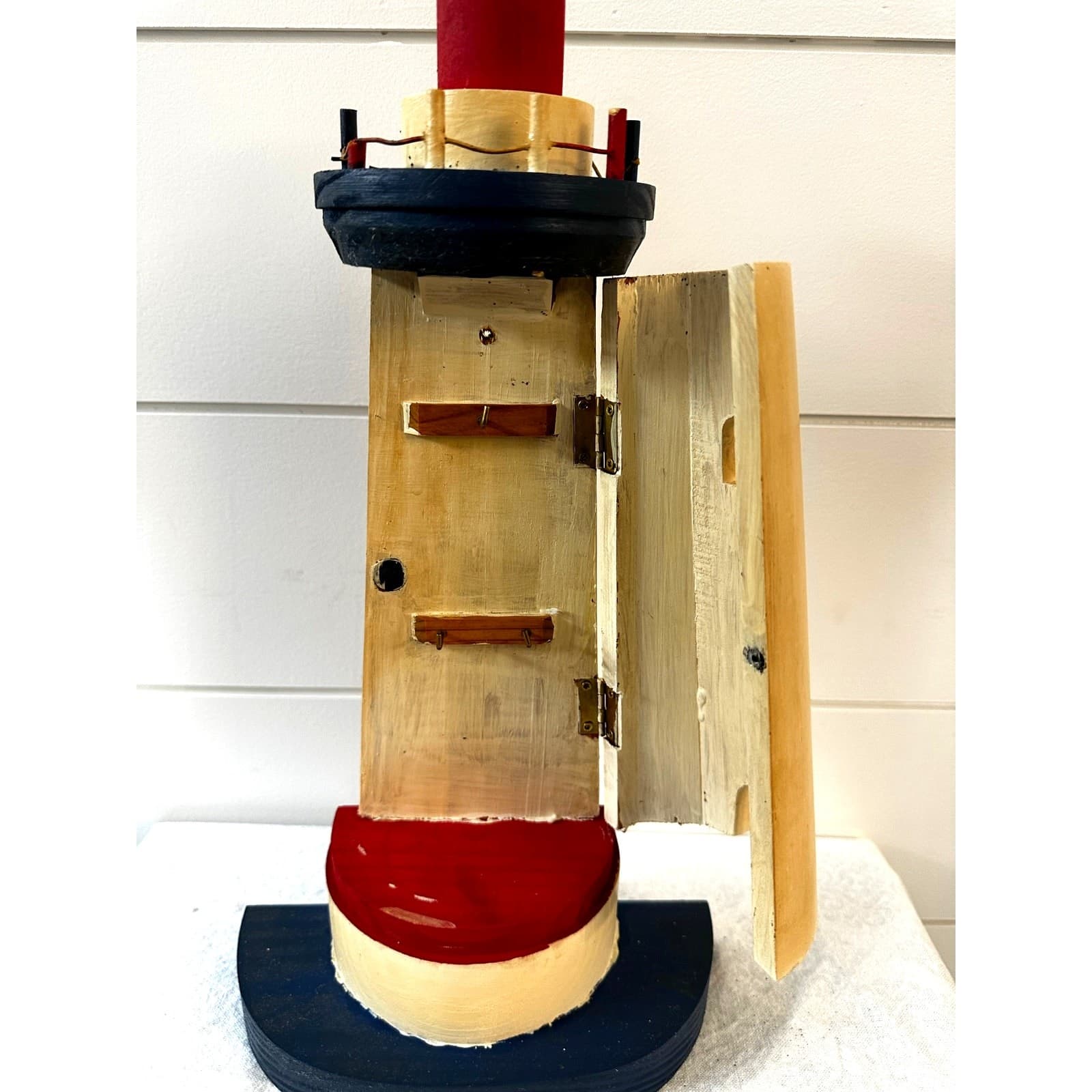 Wooden Crafted Vintage USA Light House Wall Hanging Key Holder - Thumbnail 2