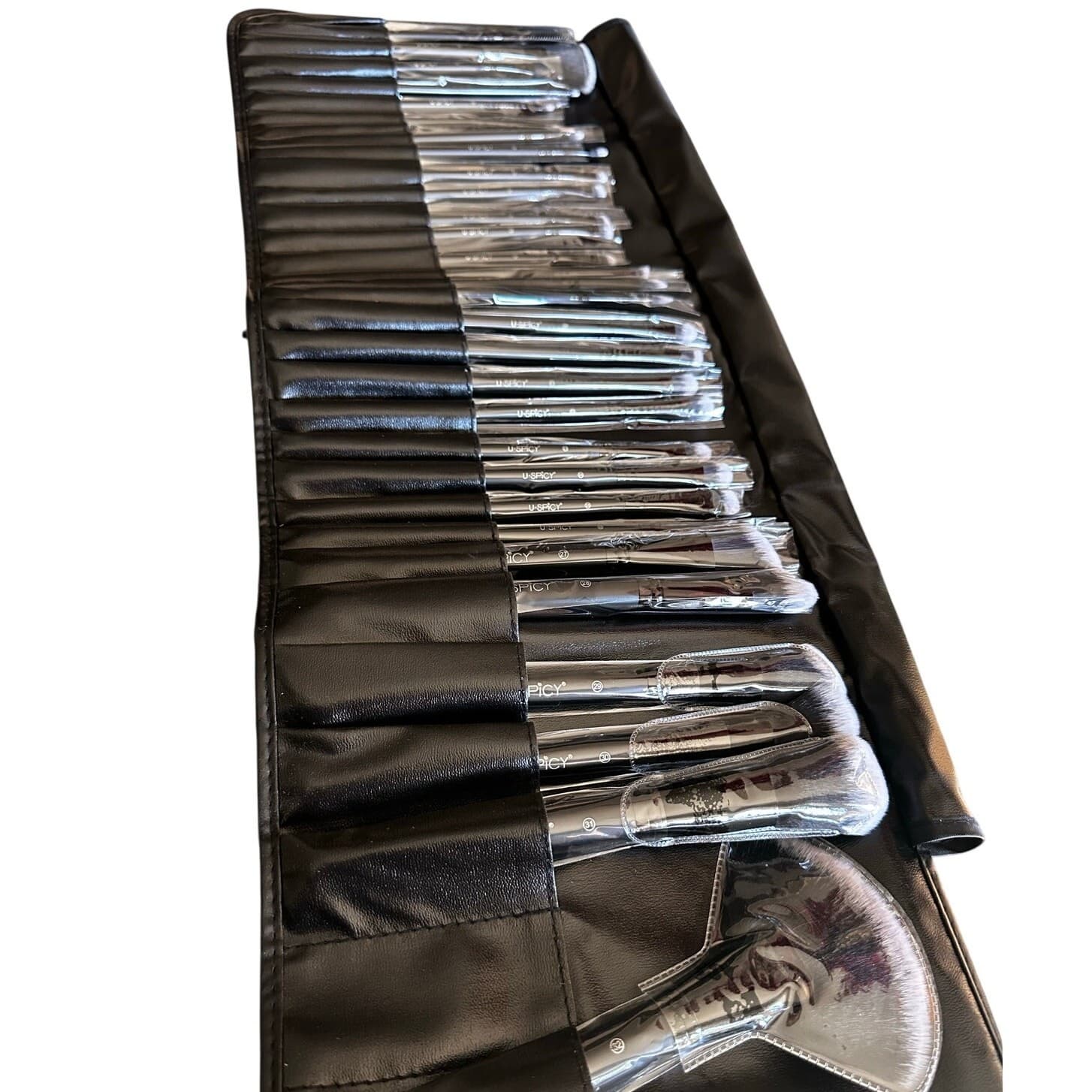 U-Spicy US-MB03 32-PC Cosmetic Makeup Brush Set with Case-NEW - Thumbnail 3
