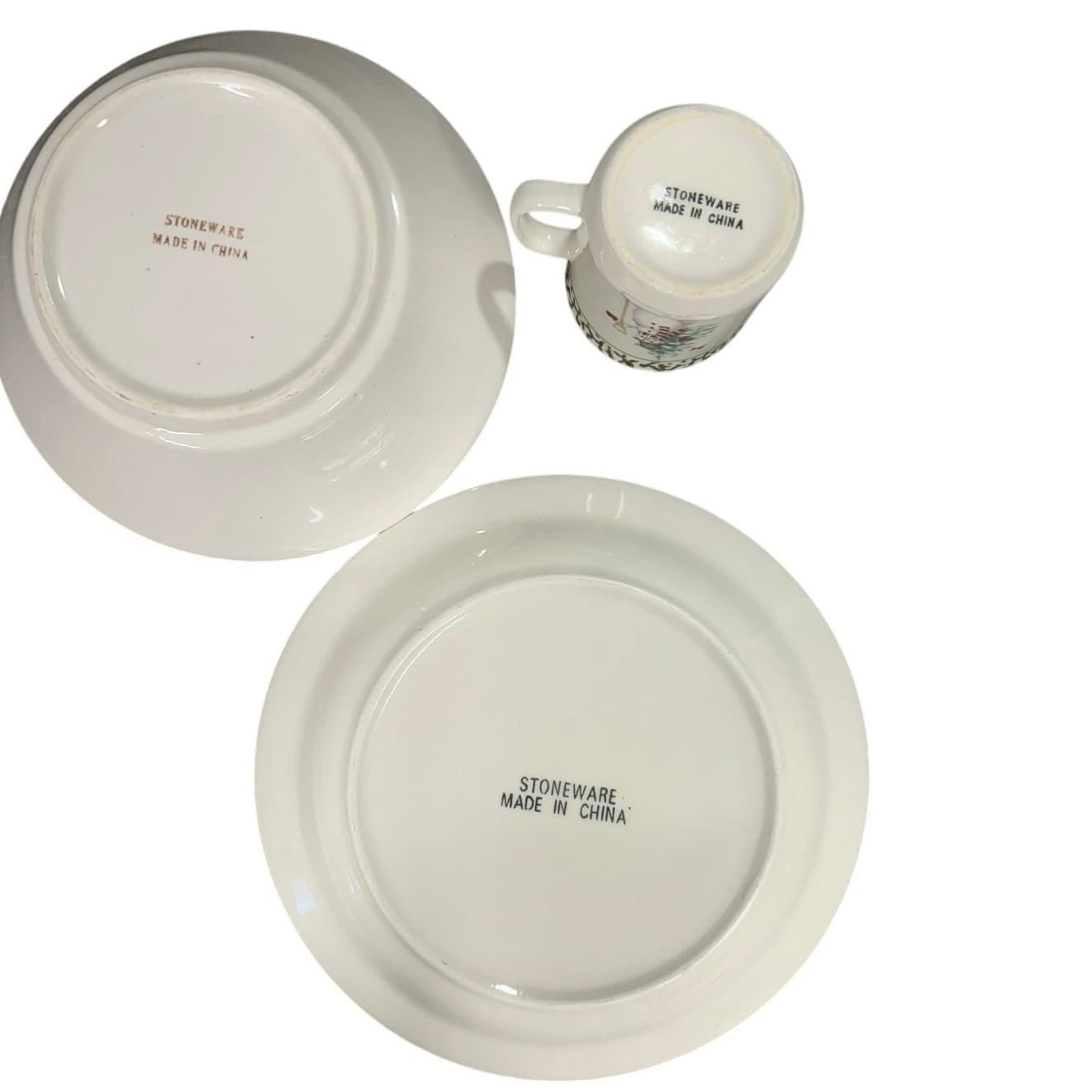 'We Can Build a Snowman' Stoneware 7-Pieces 4-Dinner Plates, 2-Mugs, 1 Bowl - Thumbnail 5