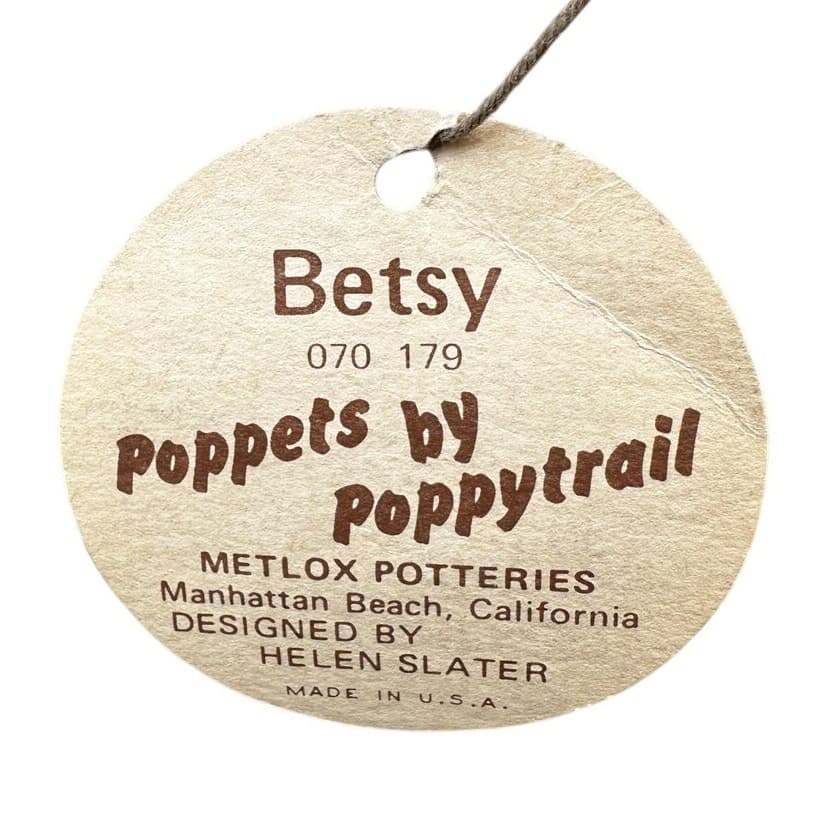 'Betsy the Goose Girl' from Poppets by Poppytrail, Helen Slater Metlox Pottery - Thumbnail 2