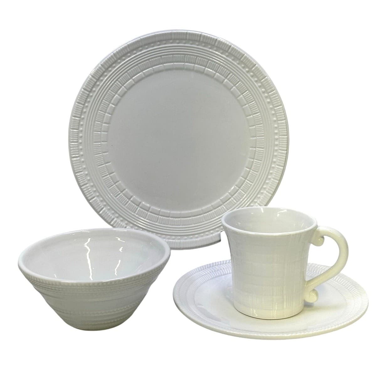 'Chantilly White' Graphic Studio Nova Embossed Dinnerware 4-Piece Place Setting