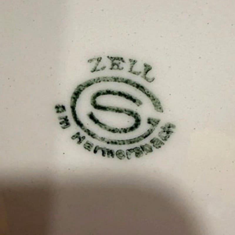 Matched Antique German Pitcher/Basin Set (Colditz & Zeller Keramik), c.1925–1940 - Thumbnail 6