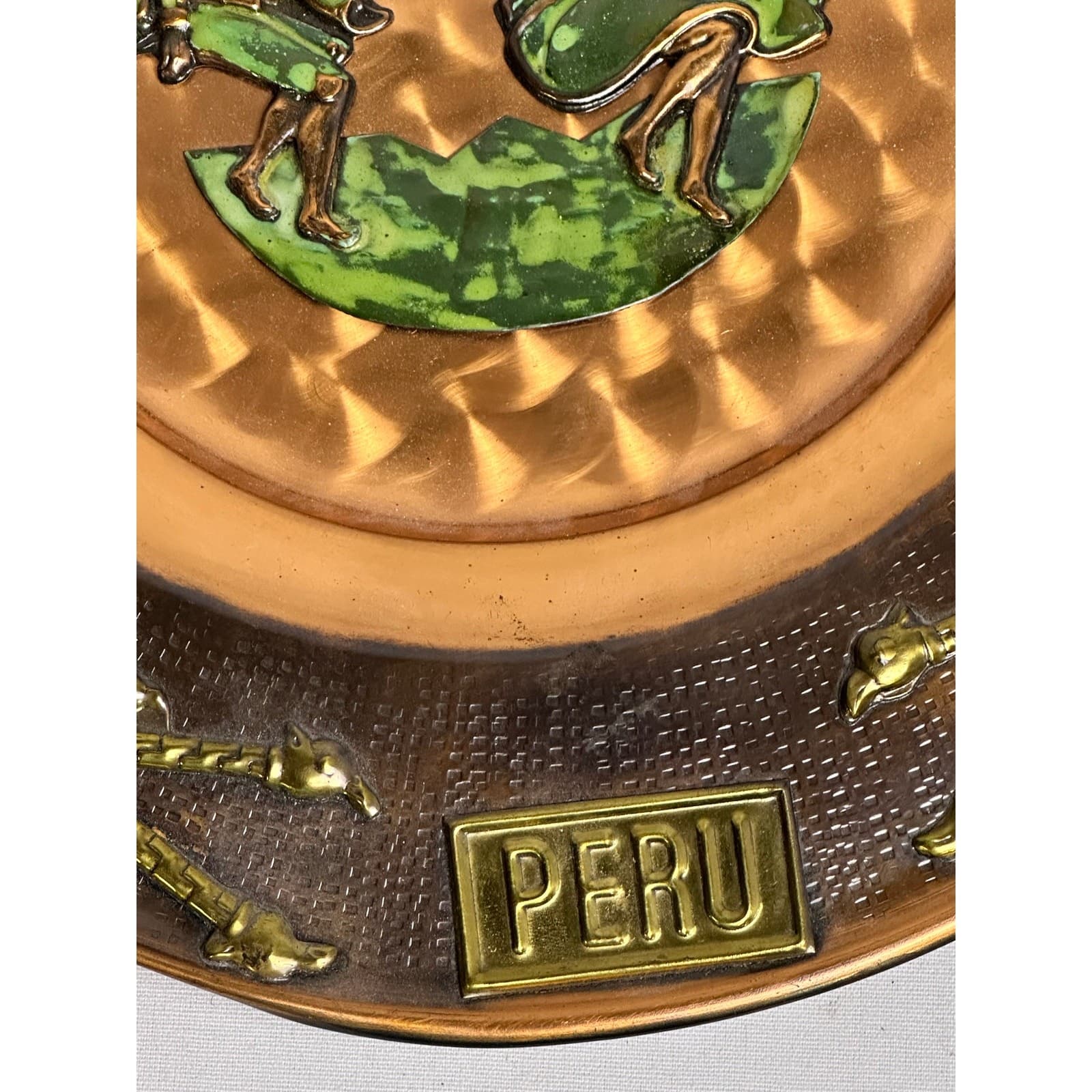 Peruvian Copper and Brass 11 7/8" Hand Painted Dancing Figures Decorative Plate - Thumbnail 6