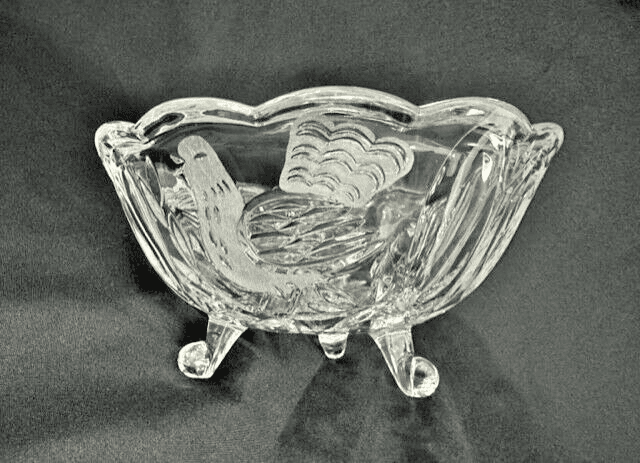 Etched Crystal Footed Bird Design Bowl-Unique! - Thumbnail 3