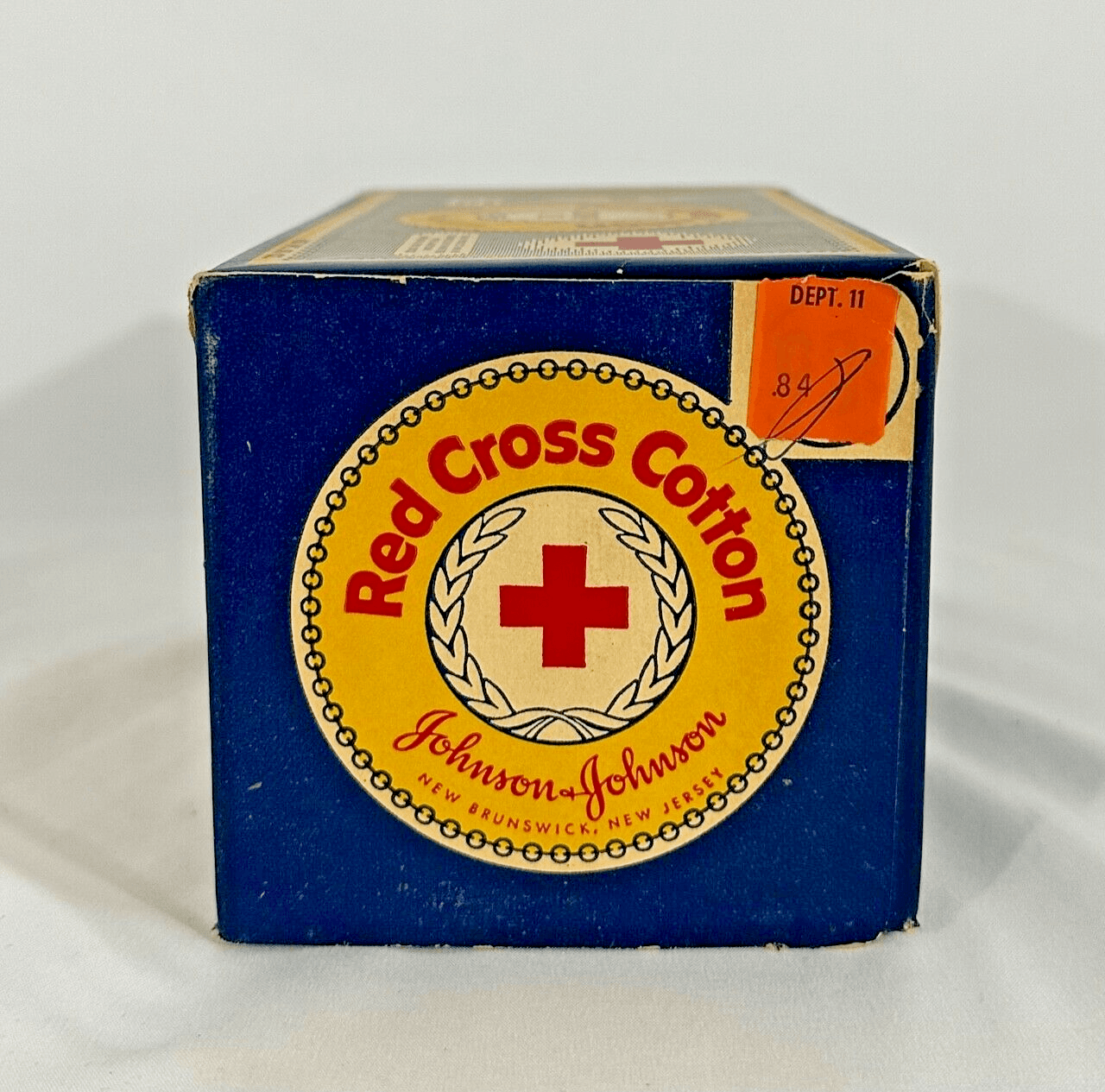 Johnson & Johnson Red Cross Cotton Balls Economy Size NOS Vintage - Thumbnail 5