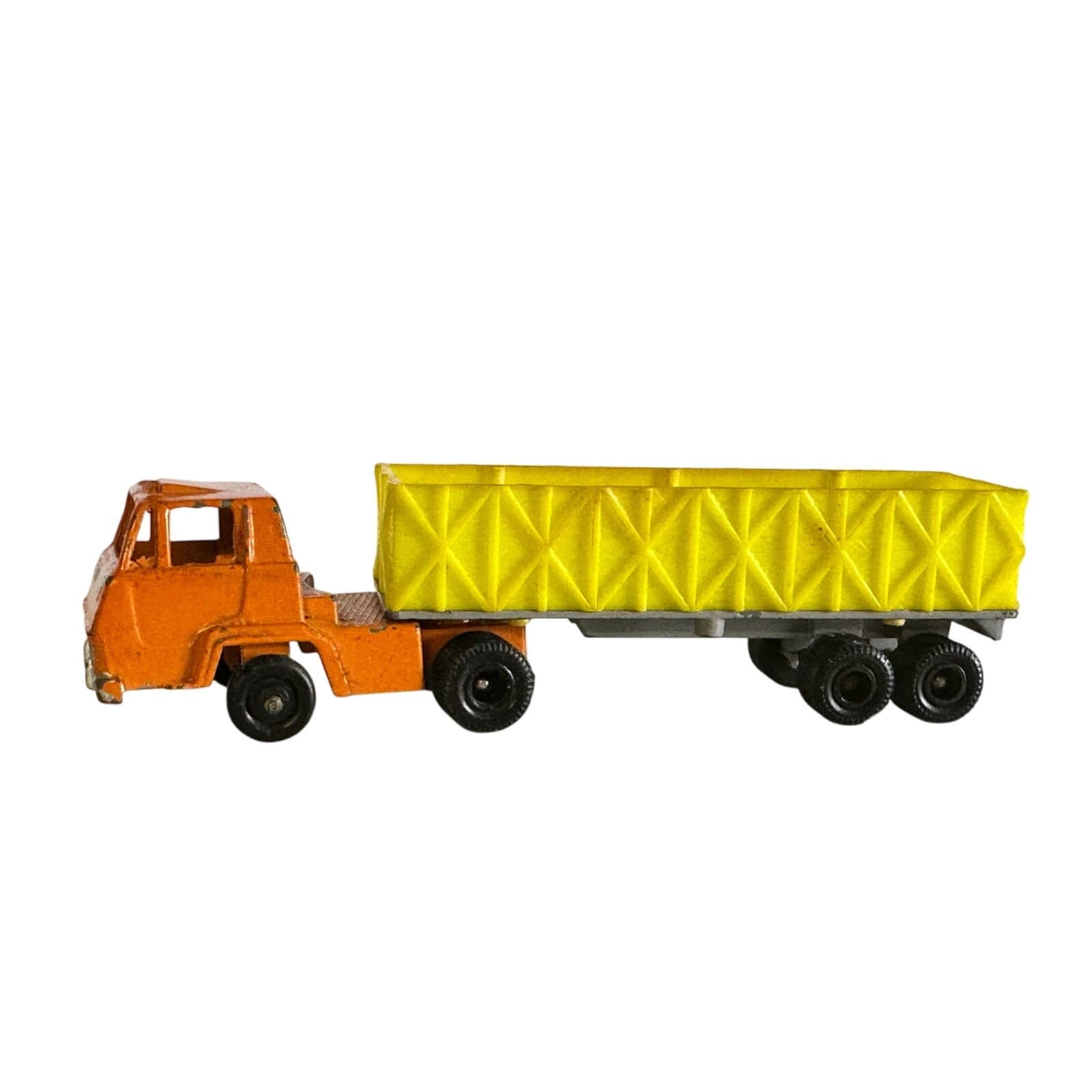 Marx Toys Cab Over Orange Truck with Yellow open Top Trailer Vintage - Thumbnail 4