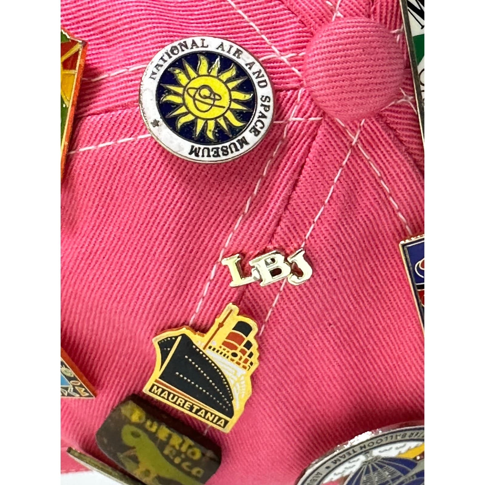 Pink Richmond VA Cap w/39 Souvenir Pins & Paul McCartney World Tour Pin - Thumbnail 13