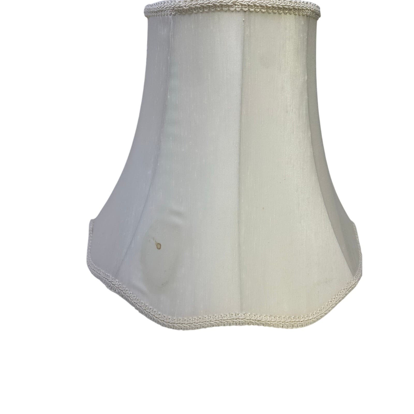 Pair of Vintage Mid-Century Victorian Style “Courting Couple” Ceramic Lamps - Thumbnail 10