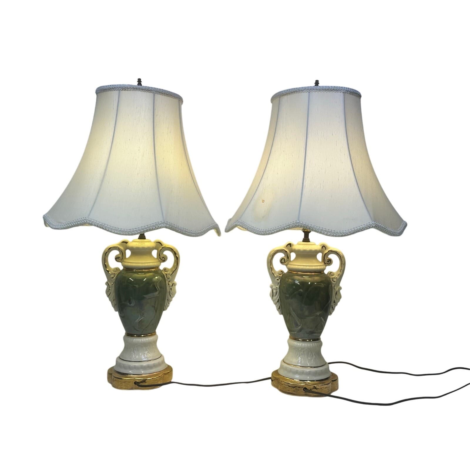 Pair of Vintage Mid-Century Victorian Style “Courting Couple” Ceramic Lamps - Thumbnail 6