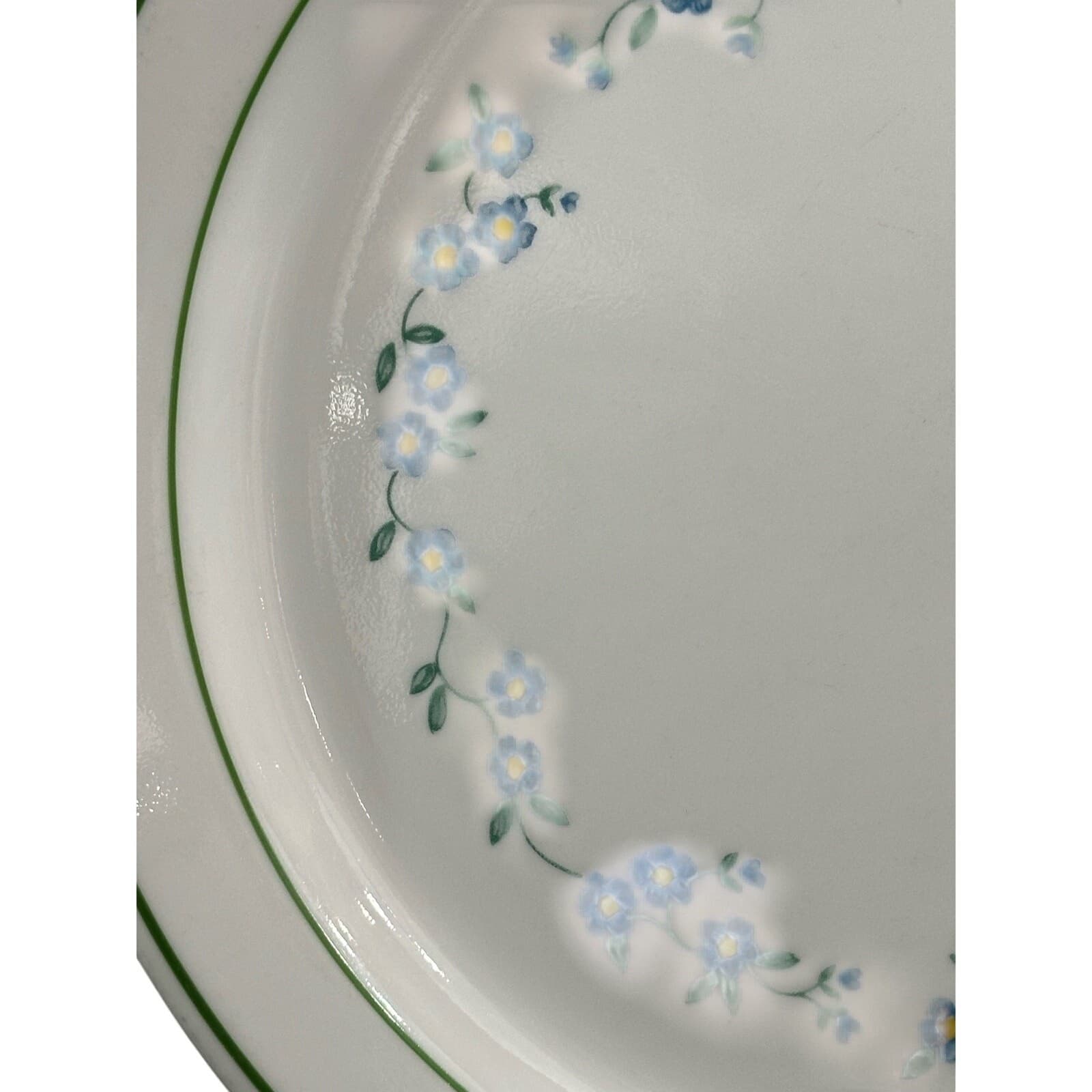 Corelle Forget Me Not Dinner plate 10 1/4" Vintage - Thumbnail 2