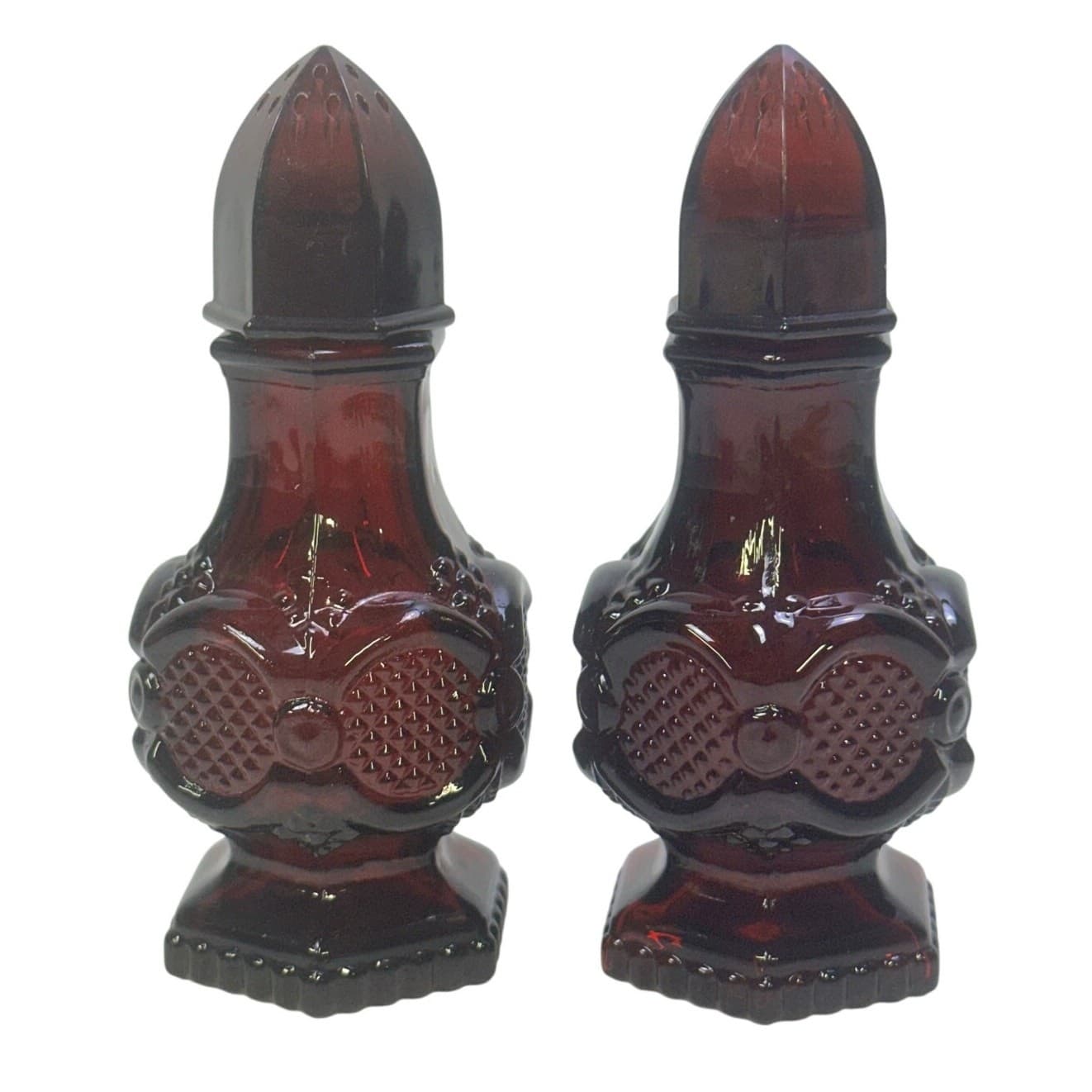 AVON Ruby Red Cape Cod Glass Salt & Pepper Set Vintage - Thumbnail 2