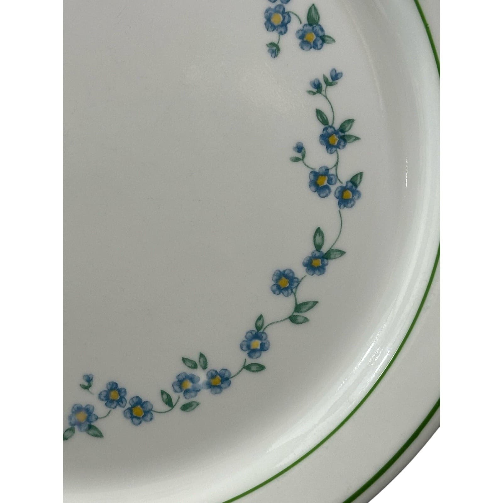 Corelle Forget Me Not Dinner plate 10 1/4" Vintage - Thumbnail 3