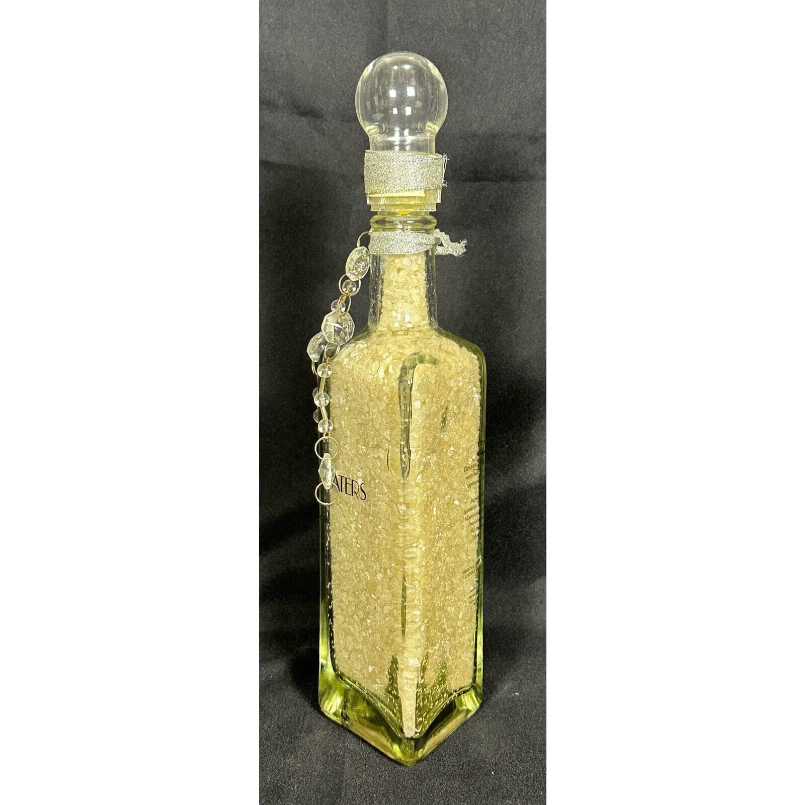 Crystal Waters Gardenia Vegan Bath Salt in 16-ounce Decorative Gift Decanter - Thumbnail 3