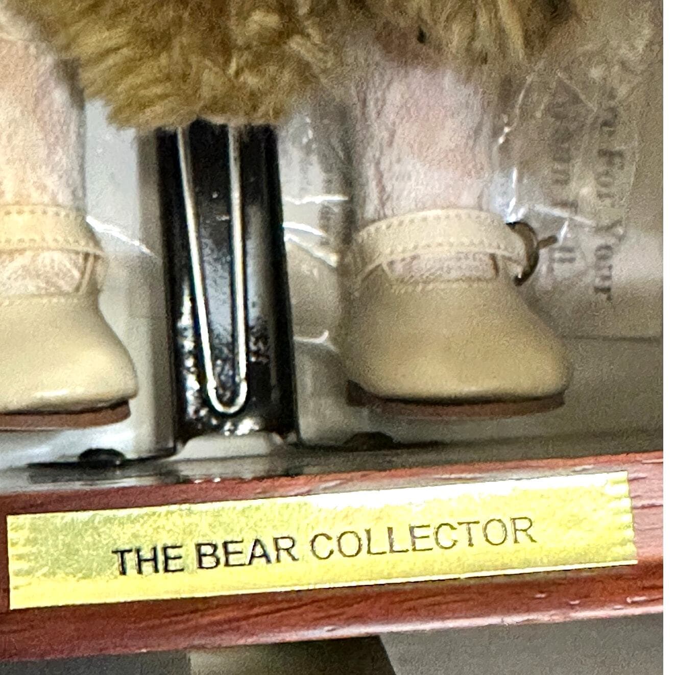 Connoisseur Collection Doll by Seymour Mann 1997 "The Bear Collector" NEW in Box - Thumbnail 7
