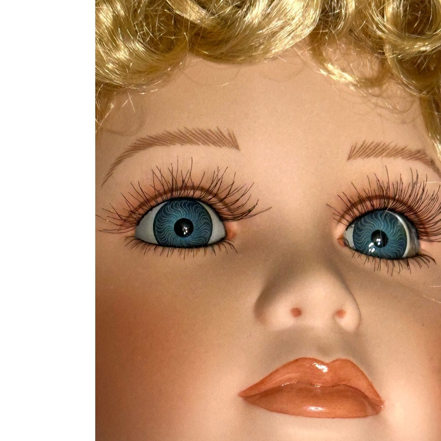 Connoisseur Collection Doll by Seymour Mann 1997 "Tracy" NEW in Box! - Thumbnail 2