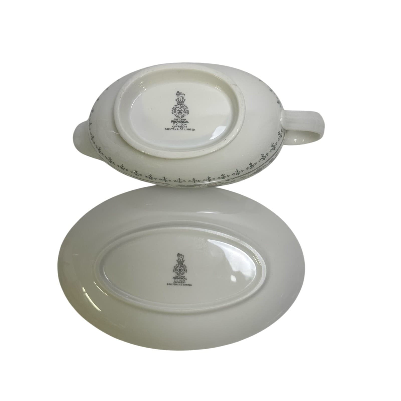 Royal Doulton England 'Provencal' Retired 1967-1997 Vintage Gravy Boat/Plate - Thumbnail 5