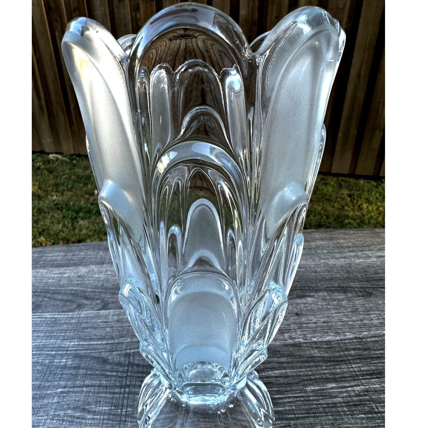 Toscana Bohemia Heavy Czech 10" Crystal Vase Layered Petal Frosted Accent Design - Thumbnail 8