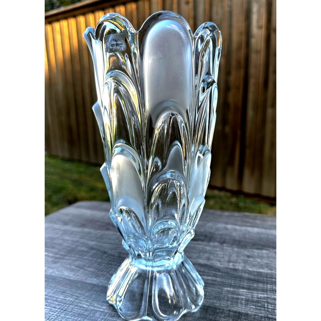 Toscana Bohemia Heavy Czech 10" Crystal Vase Layered Petal Frosted Accent Design - Thumbnail 4