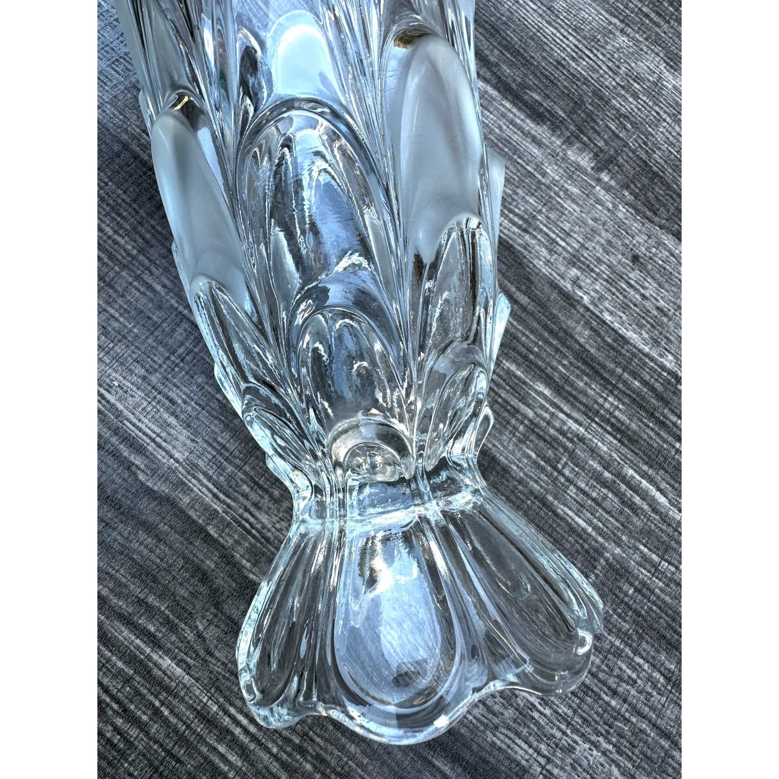 Toscana Bohemia Heavy Czech 10" Crystal Vase Layered Petal Frosted Accent Design - Thumbnail 3