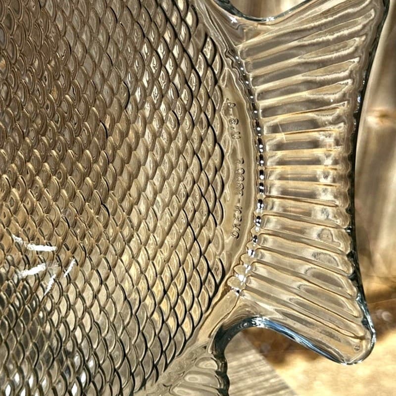 Contemporary Heavy Fish Shape Serving Platter & Luncheon Plates-5 Piece Set - Thumbnail 10