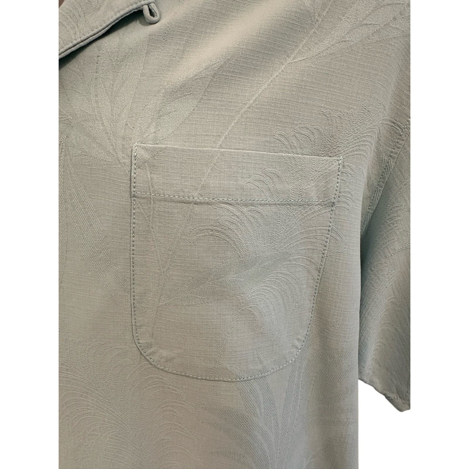 Tommy Bahama Light Blue Gray 100% Silk Shirt Large - Thumbnail 3
