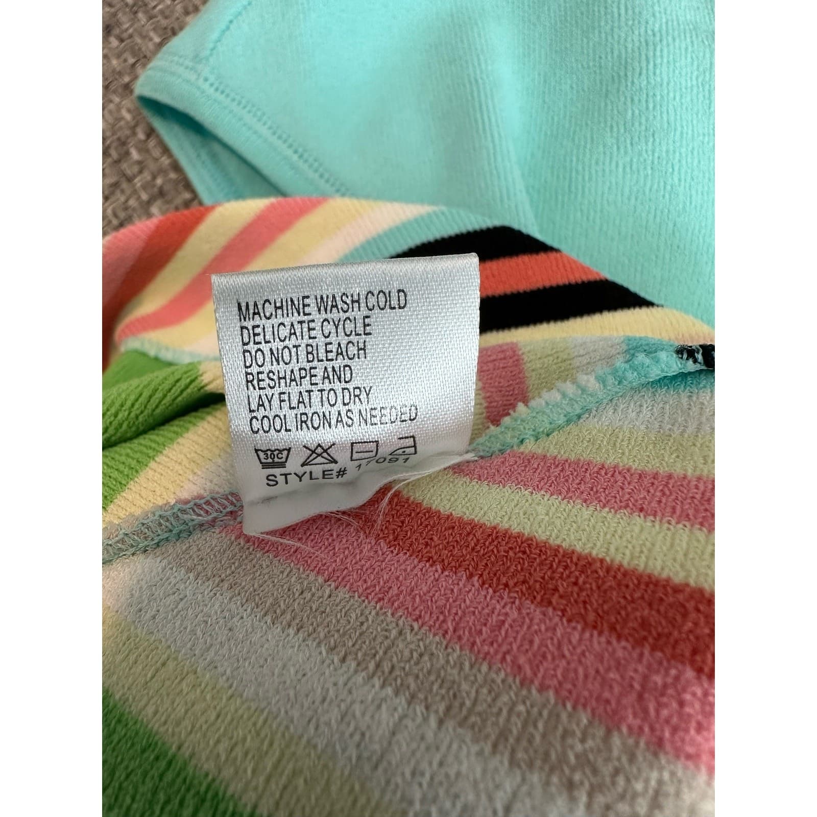 One Girl Who Turquoise/Blue With Chevron Pattern Tank Top XL New With Tags - Thumbnail 7