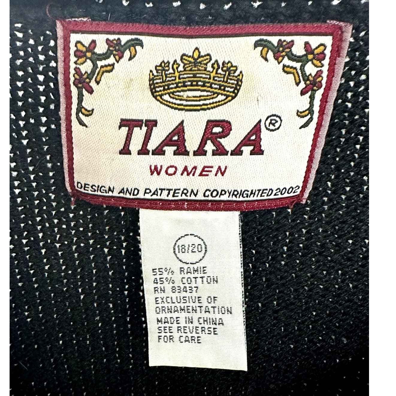Tiara Women Black Woven Embroidered & Sequined Floral Pattern Sweater Size 18/20 - Thumbnail 2