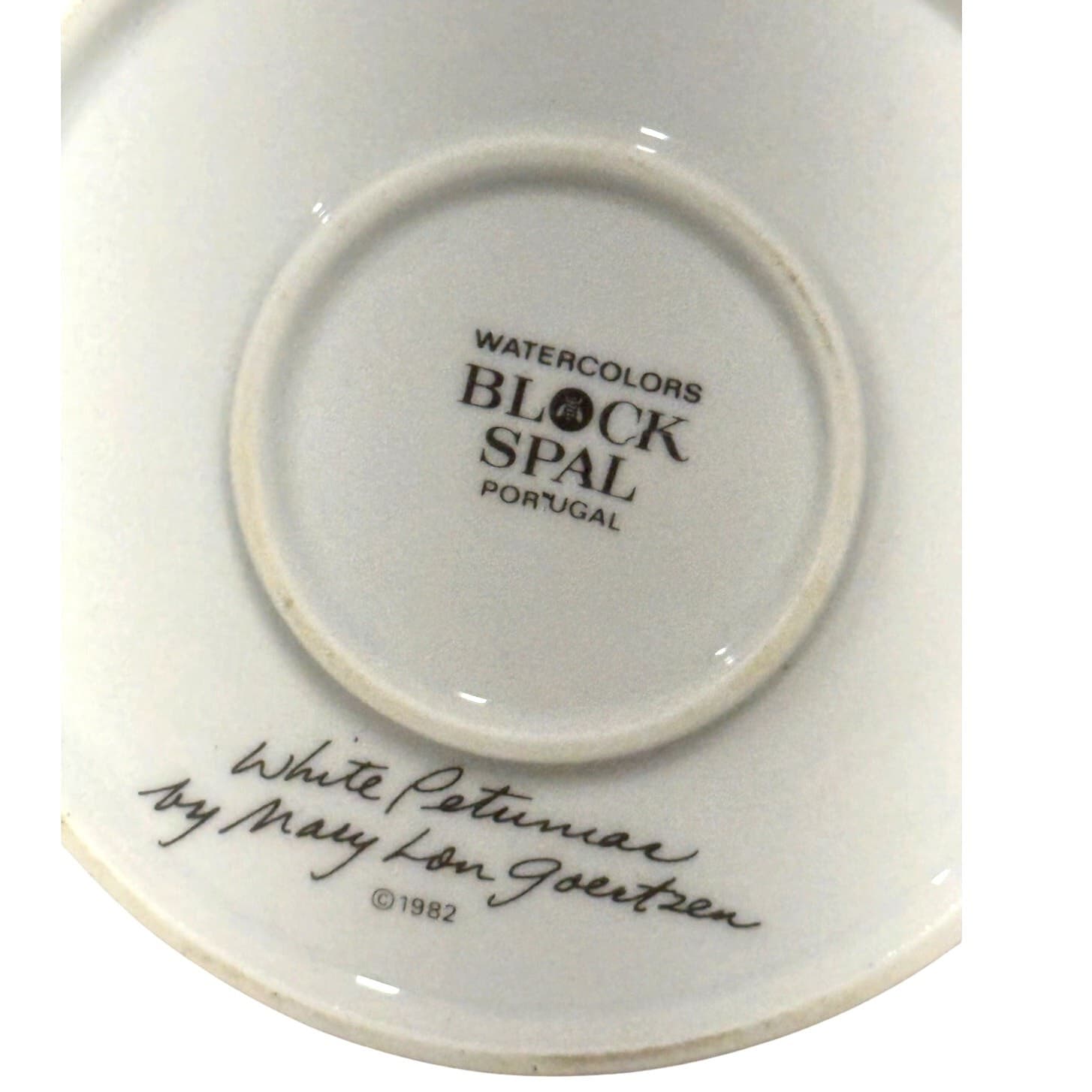 Watercolors Block Spal Portugal 'White Petunias' Long Spout 9" Coffee Pot w/Lid - Thumbnail 10