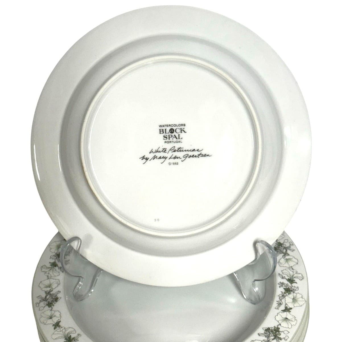 Watercolors Block Spal Portugal 'White Petunias' Rimmed Soup Bowls-Set of 4 - Thumbnail 5