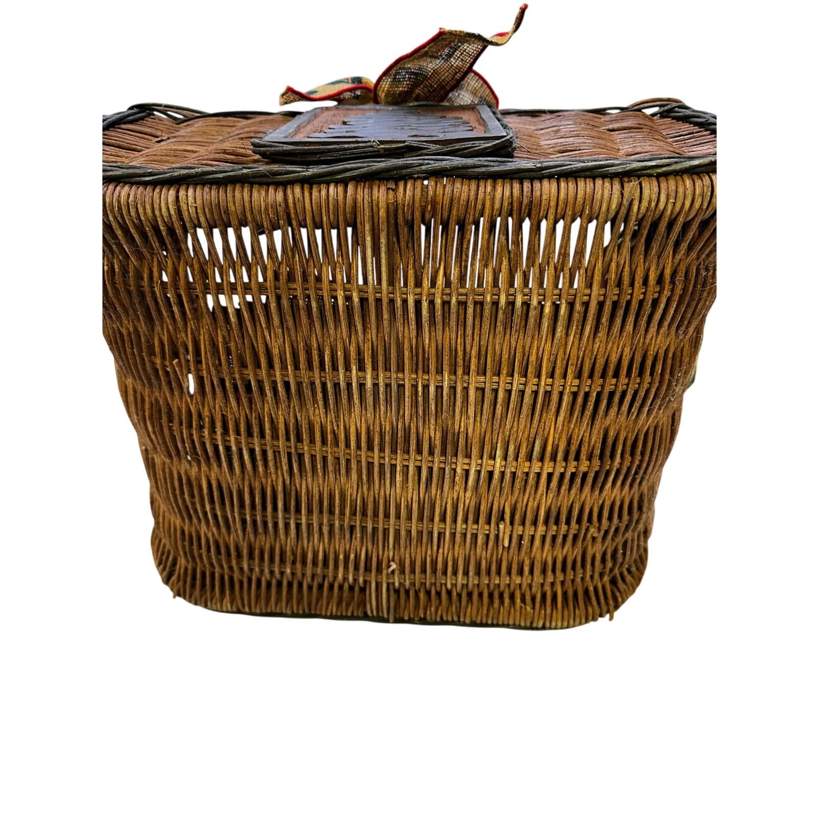 Bed Bath and Body Works Large Vintage Holiday Basket with Burlap Bow and Cloth - Thumbnail 11