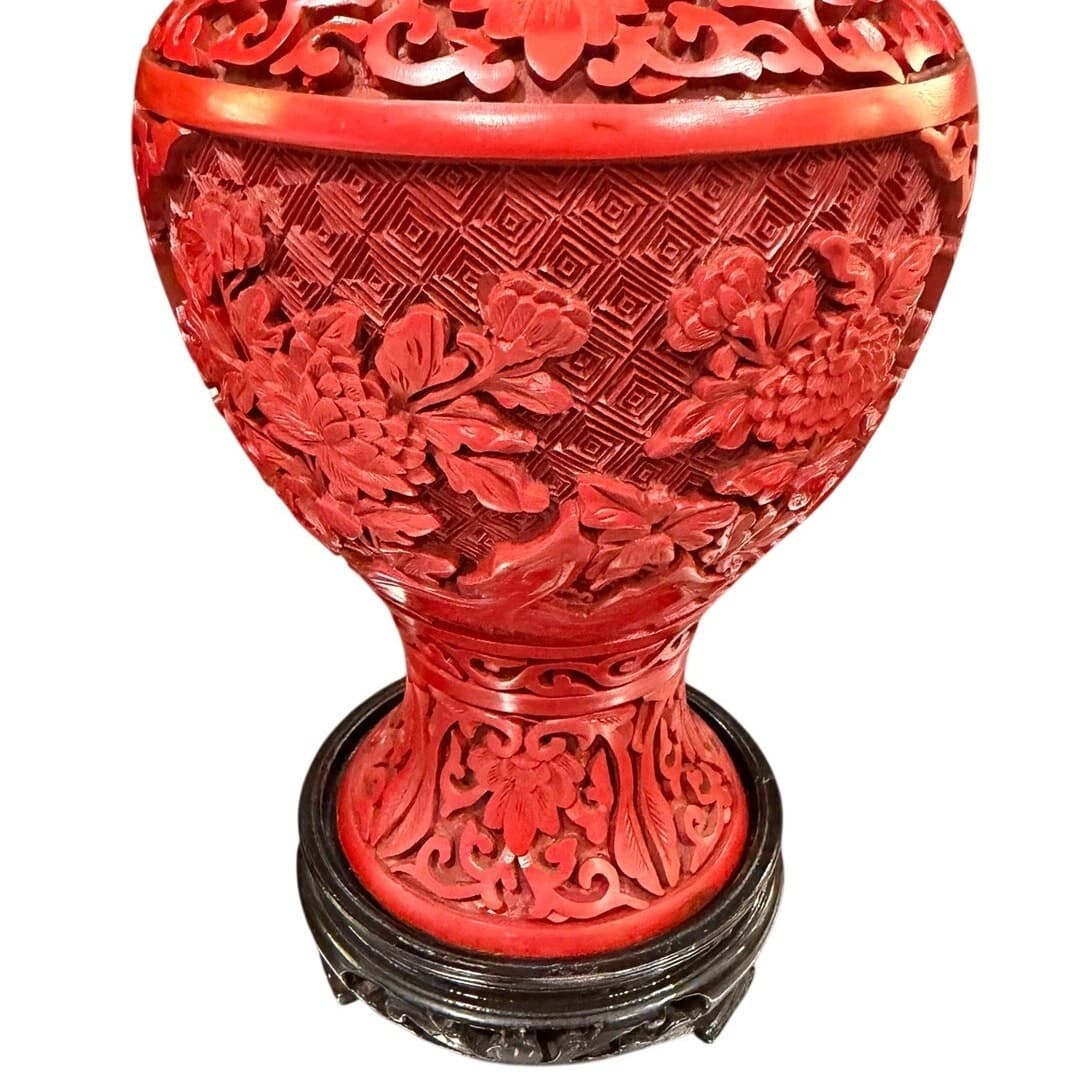 Pair of Vintage Chinese Cinnabar Lacquer Vases Beijing Forbidden City 9" Peony - Thumbnail 14