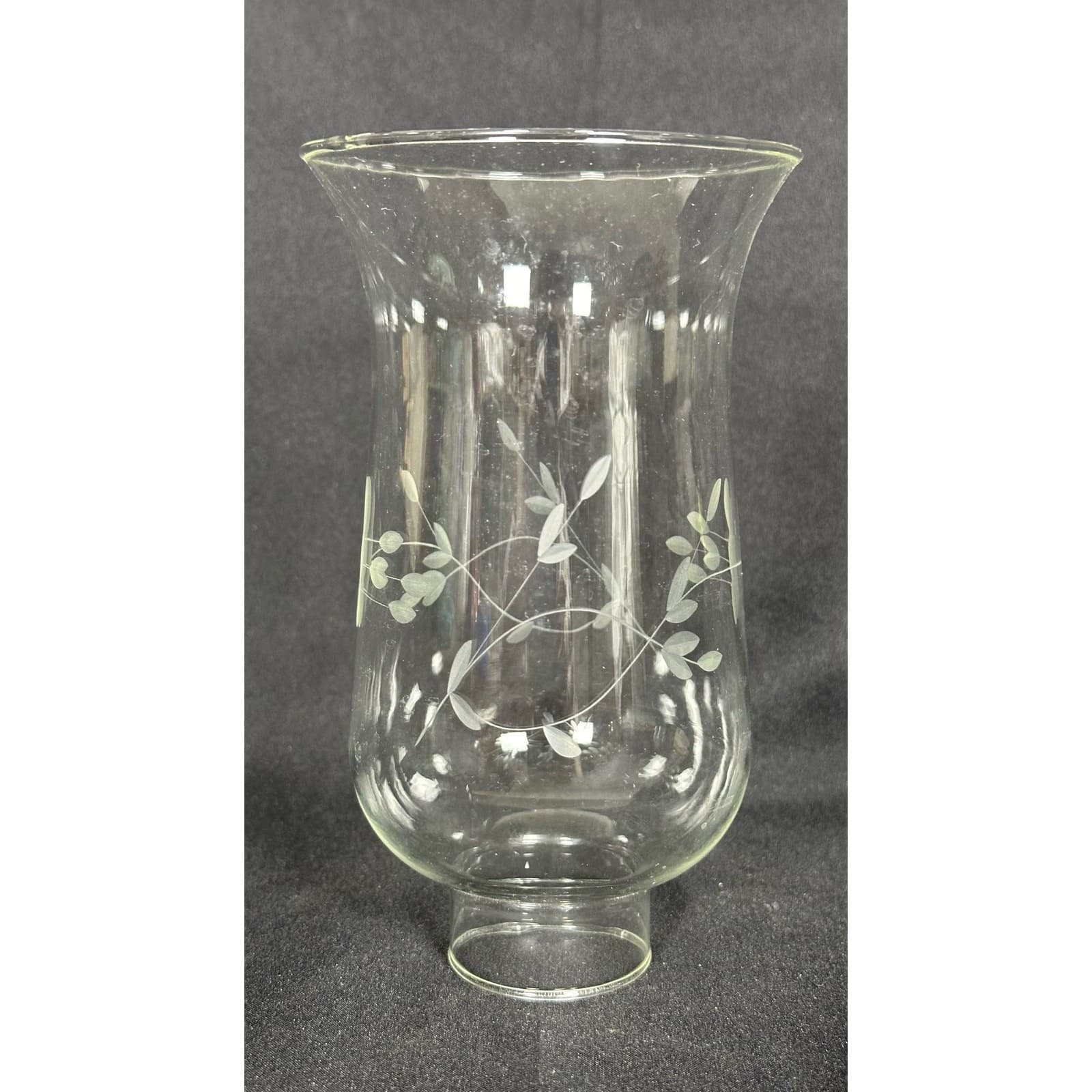 Princess House Heritage Clear Etched Hurricane Globe 6.5" Excellent Condition - Thumbnail 3