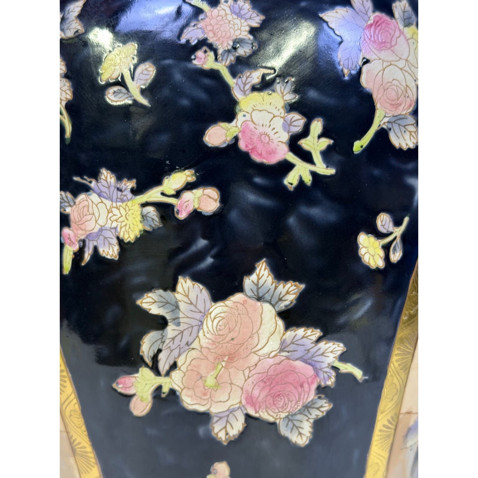 Mid-Century Macau Hand Painted Famille Rose Gold Porcelain 19" Ginger Jar Vase - Thumbnail 8