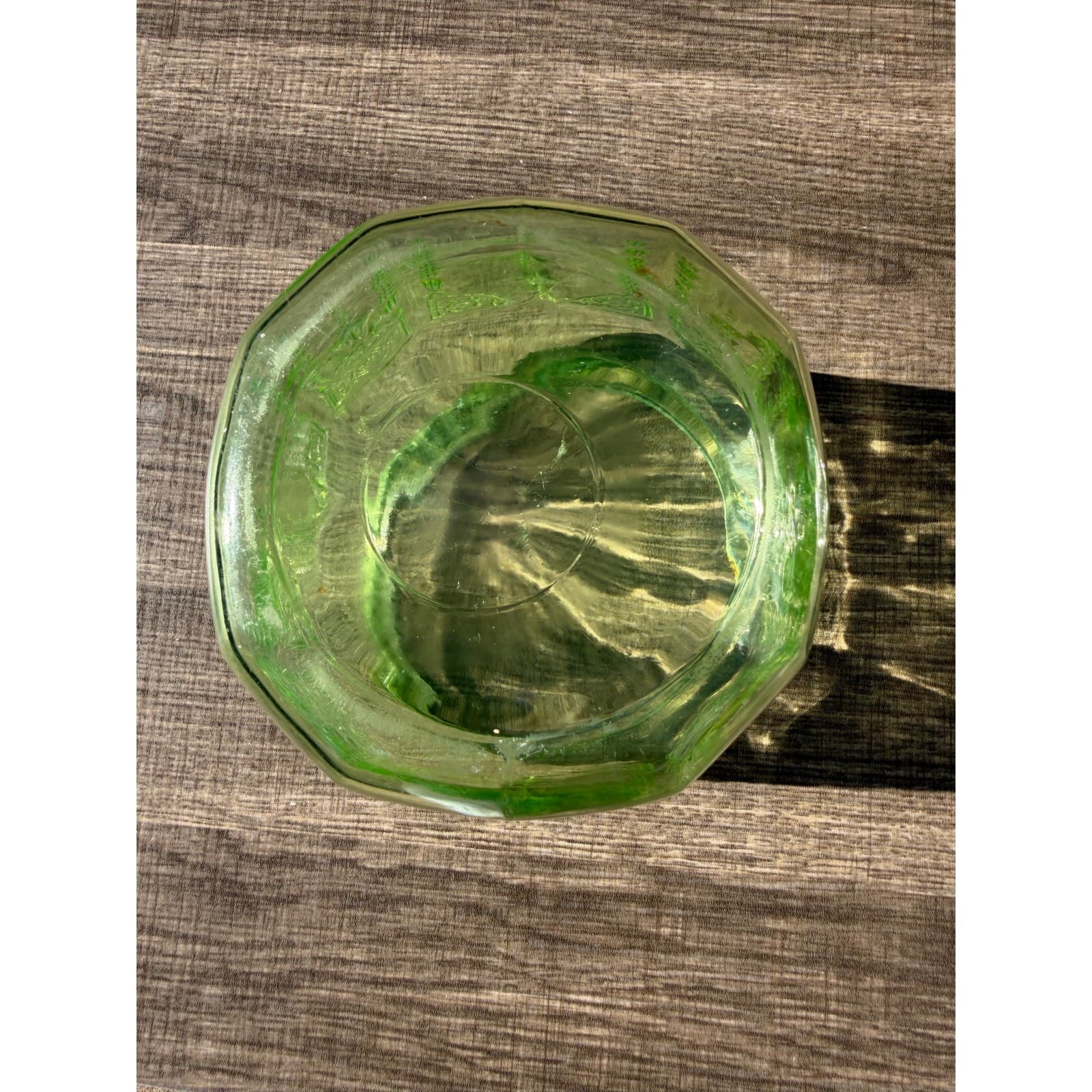 Anchor Hocking Vintage 1930s Green Princess Uranium 6-Inch Cookie Jar-No Lid - Thumbnail 4