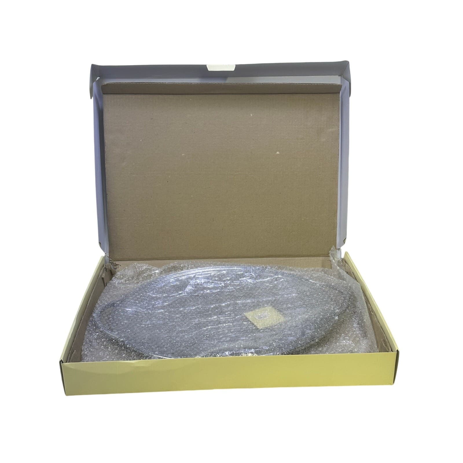 Lenox 'Winter Scene' Large Oval Holiday Serving Tray w/Handles in Original Box - Thumbnail 12