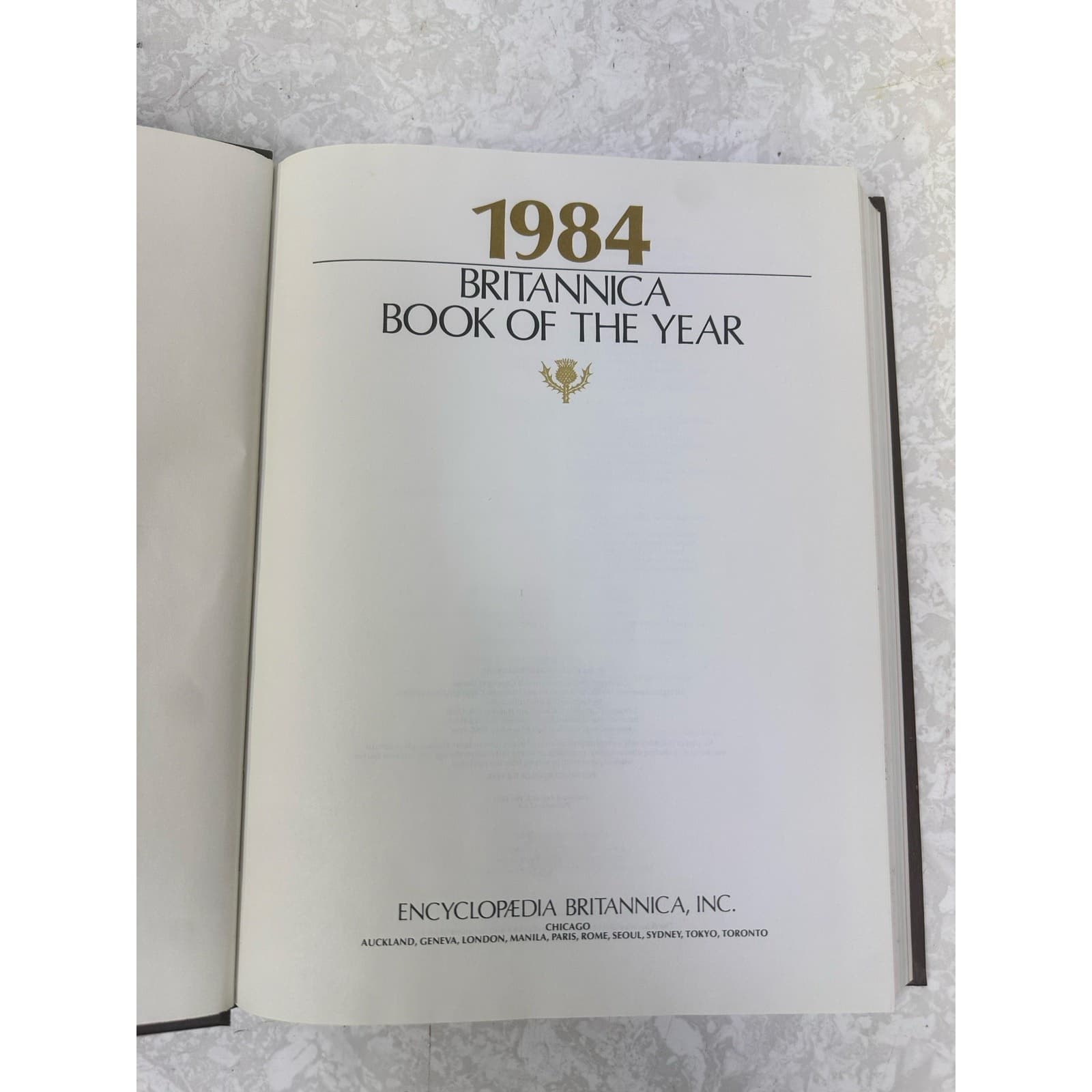 Encyclopedia Brittanica 1984 Book of the Year - Thumbnail 3