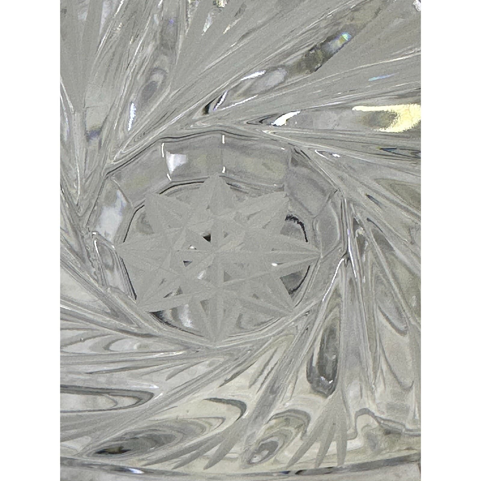 Sudety of Poland Vintage Lead Crystal Tri-Footed Pinwheel Hobstars Bowl - Thumbnail 2